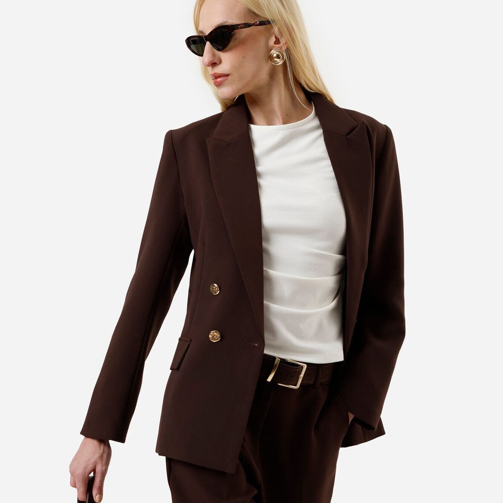 Blazer de alfaiataria feminino com viscose marrom