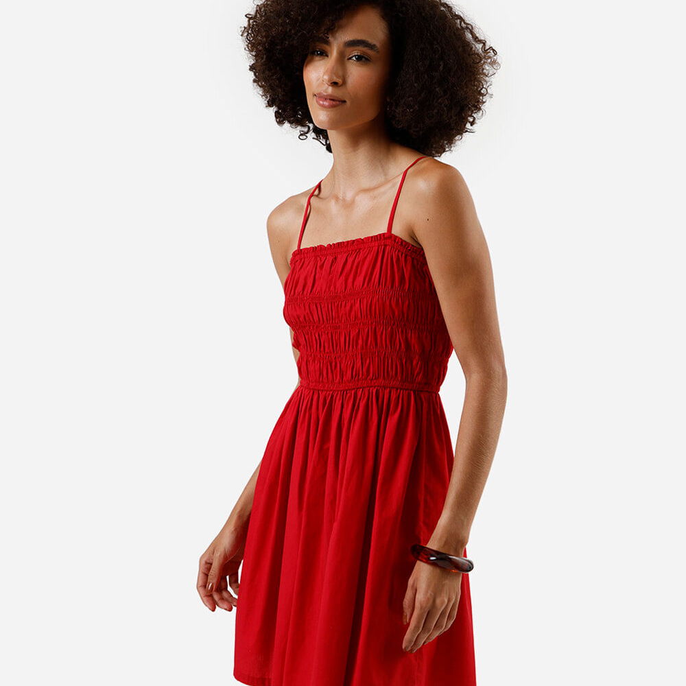 Vestido evasê feminino com pregas vermelho Vestido evasê feminino com pregas vermelho