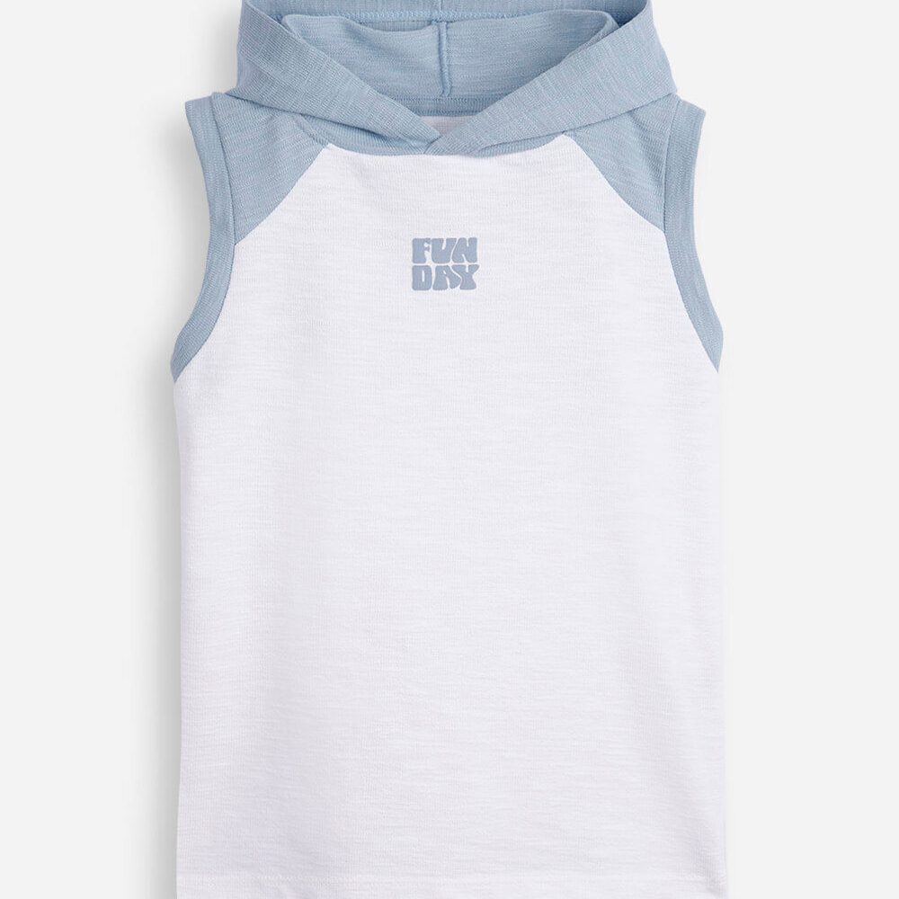 Camiseta infantil manga raglan com capuz azul Camiseta infantil manga raglan com capuz azul