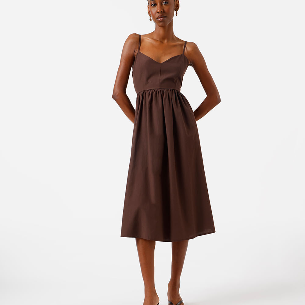 Vestido midi alça fina feminino com algodão decote coração marrom