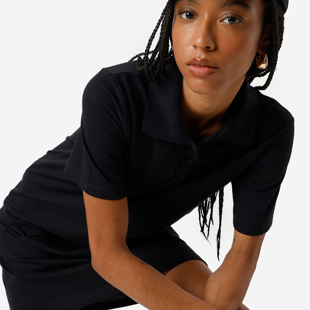 Vestido polo feminino com algodão básico preto Vestido polo feminino com algodão básico preto