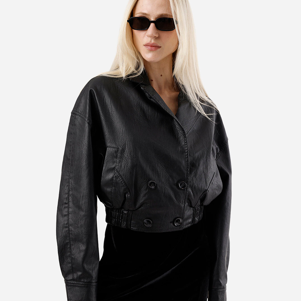 Jaqueta bomber feminina de pu com bolsos cropped preta Jaqueta bomber feminina de pu com bolsos cropped preta