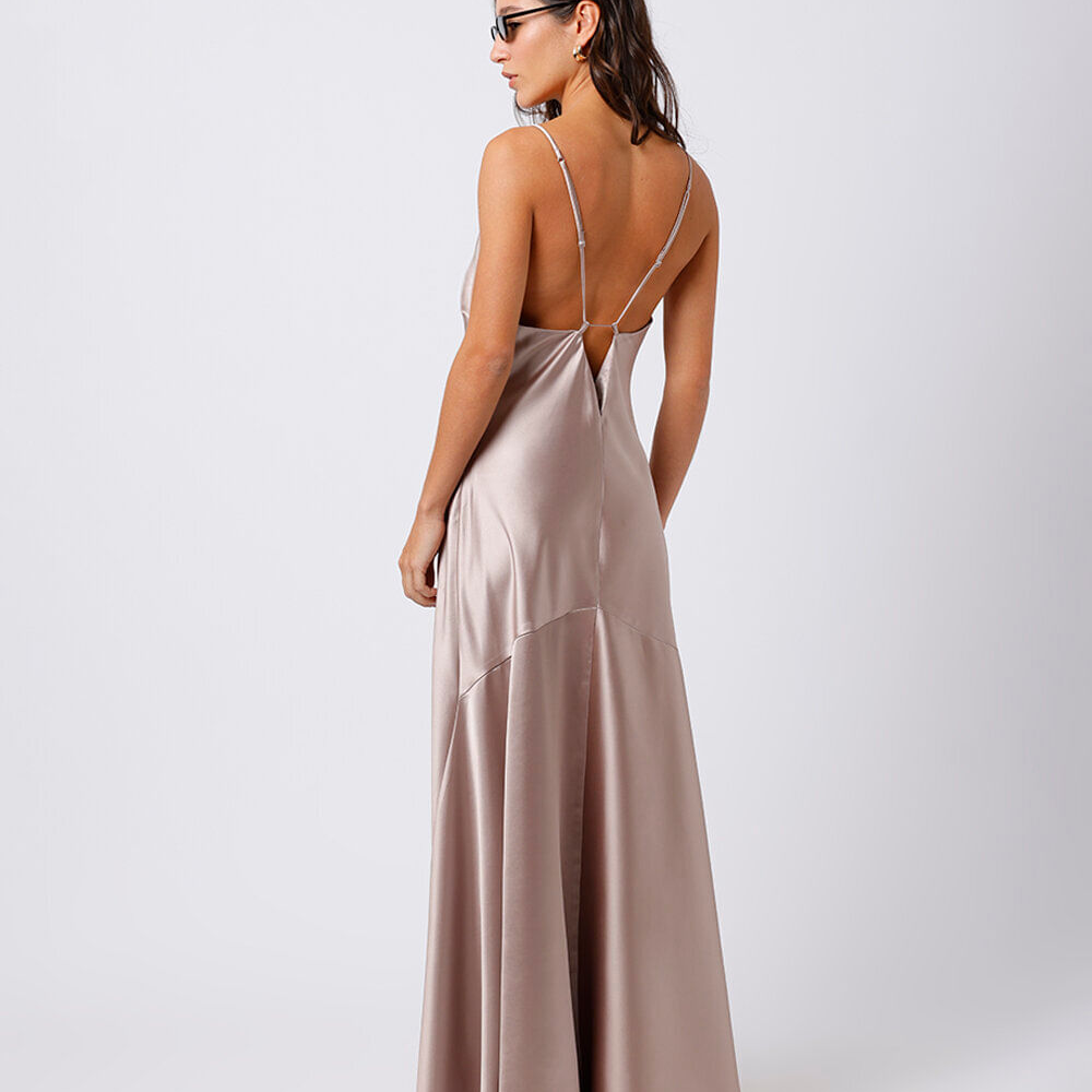 Vestido longo slip dress feminino acetinado mindset bege Vestido longo slip dress feminino acetinado mindset bege