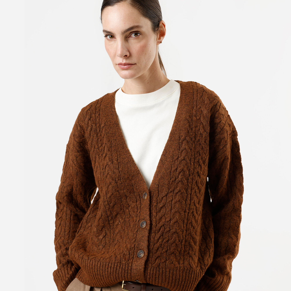 Cardigan feminino de tricot com lã texturizado marrom Cardigan feminino de tricot com lã texturizado marrom