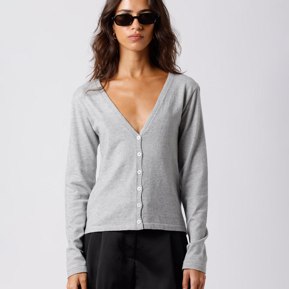 Cardigan feminino de tricot decote v mindset cinza Cardigan feminino de tricot decote v mindset cinza