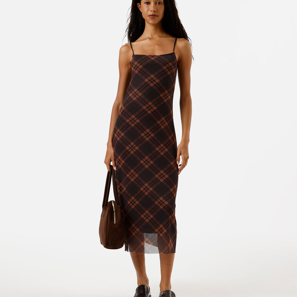 Vestido midi alça fina feminino de tule xadrez marrom Vestido midi alça fina feminino de tule xadrez marrom