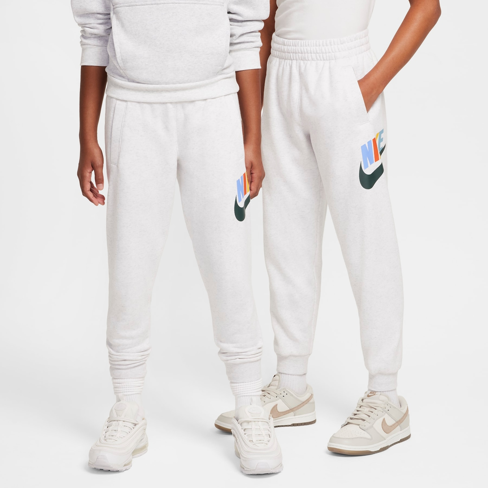 Calça Nike Sportswear Club Jogger Infantil Calça Nike Sportswear Club Jogger Infantil