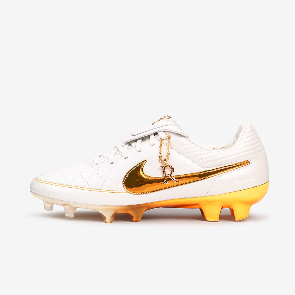 Chuteira Campo Nike Tiempo SE Ronaldinho Chuteira Campo Nike Tiempo SE Ronaldinho