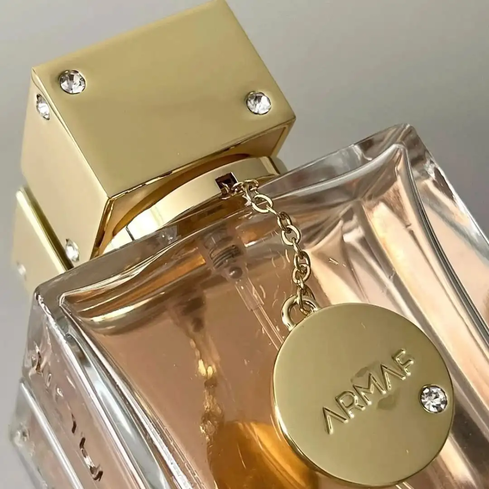 Club de Nuit Woman Armaf para Mujeres 105ml/3.43oz Intense perfume, 100 ml (3.4 fl oz), brand new in box, perfect gift.
