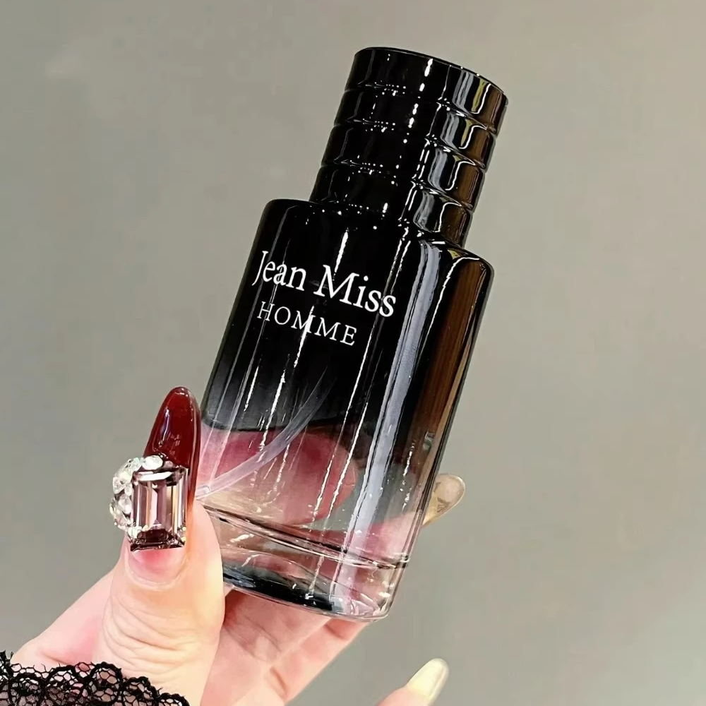 3-Piece Perfume Gift Set (Contains 3 Bottles) Long-Lasting Scent, the Perfect Choice for Holiday Gifting. 3-Piece Perfume Gift Set (Contains 3 Bottles) Long-Lasting Scent, the Perfect Choice for Holiday Gifting.