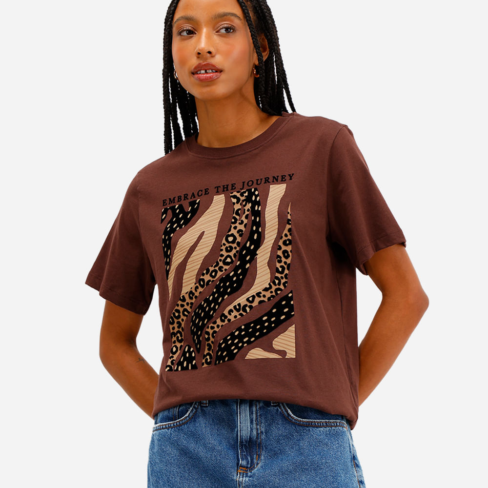 Camiseta feminina de algodão animal print marrom Camiseta feminina de algodão animal print marrom