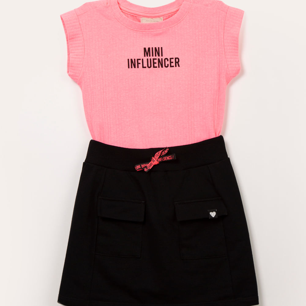 Conjunto infantil de blusa manga curta e saia rosa Conjunto infantil de blusa manga curta e saia rosa