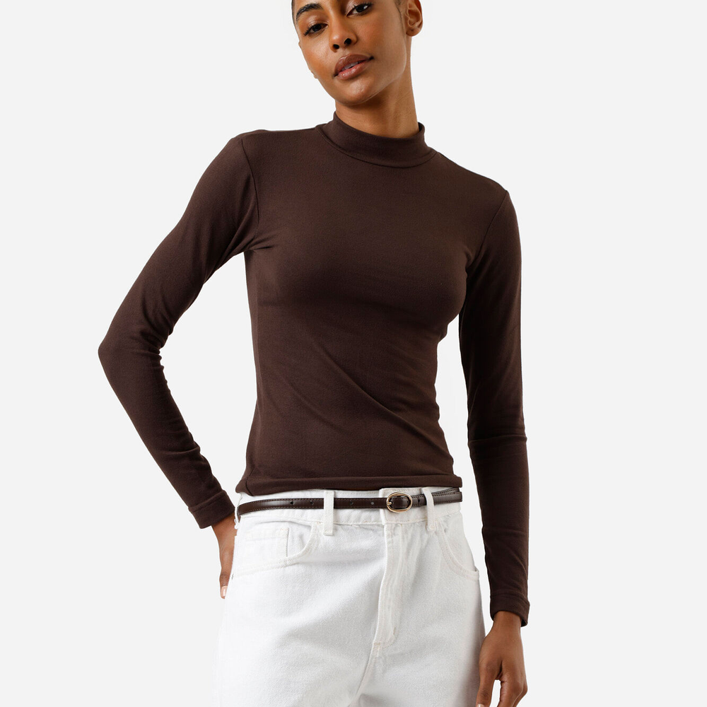 Blusa feminina gola alta marrom Blusa feminina gola alta marrom