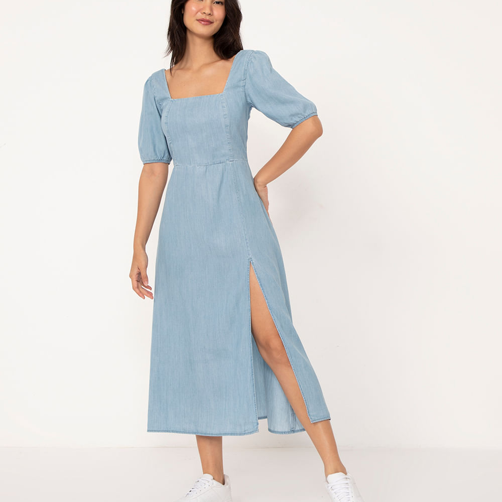 Vestido jeans midi manga bufante com amarração azul claro Vestido jeans midi manga bufante com amarração azul claro