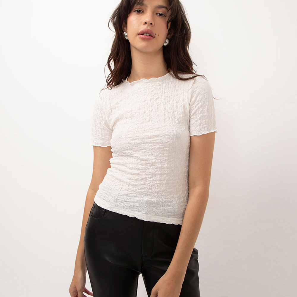 Blusa manga curta texturizada - off white