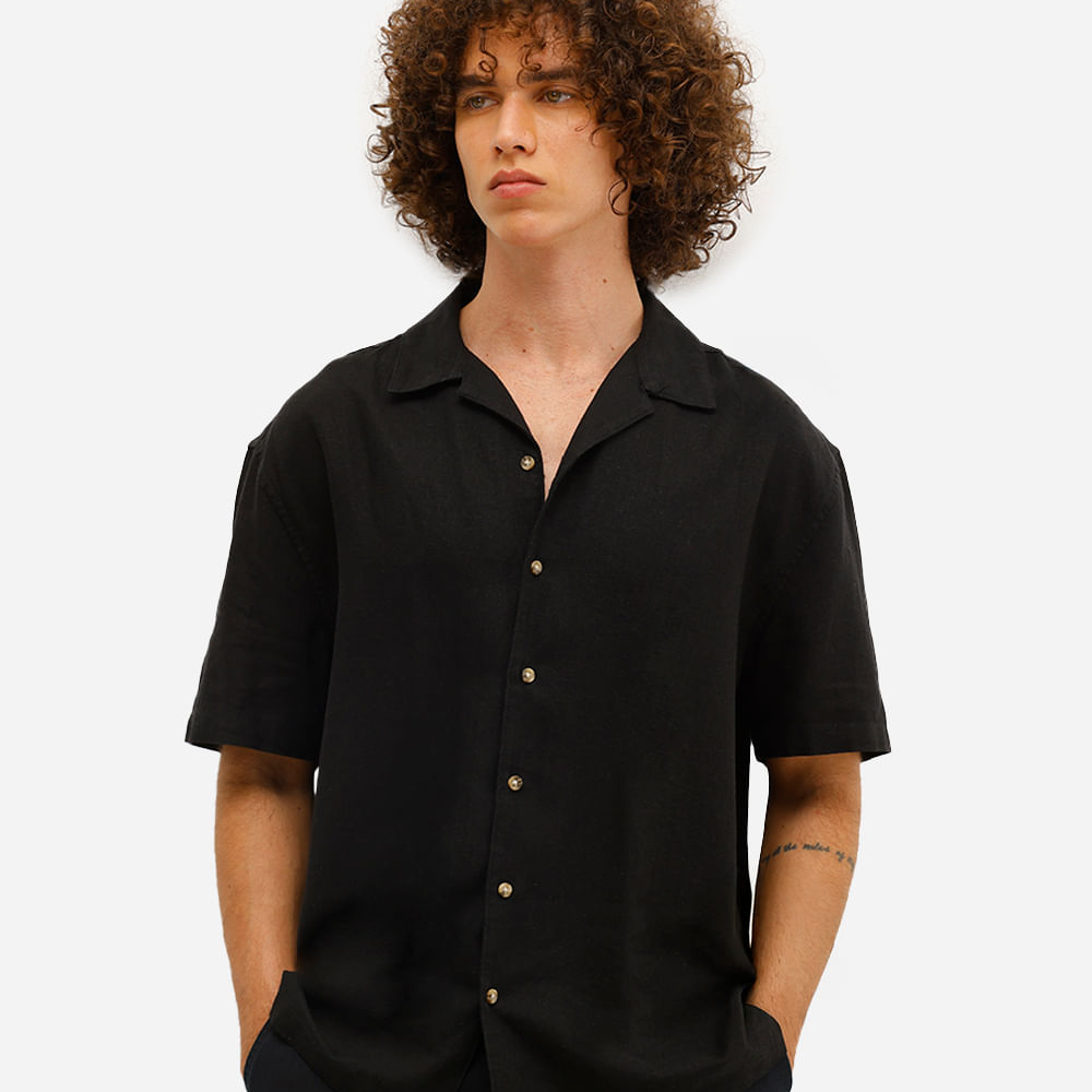 Camisa masculina manga curta linho fit preta Camisa masculina manga curta linho fit preta