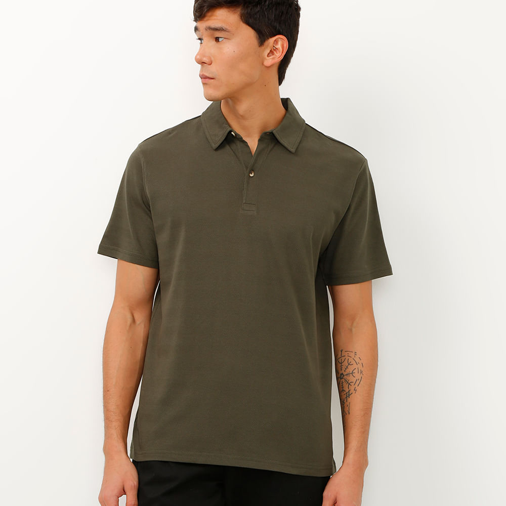 Polo comfort texturizada verde militar