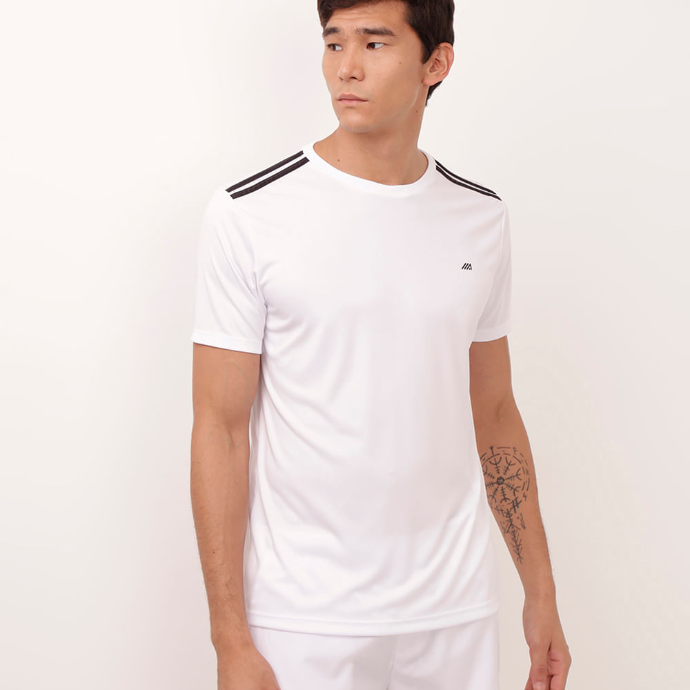 Camiseta masculina esportiva com listras branca Camiseta masculina esportiva com listras branca