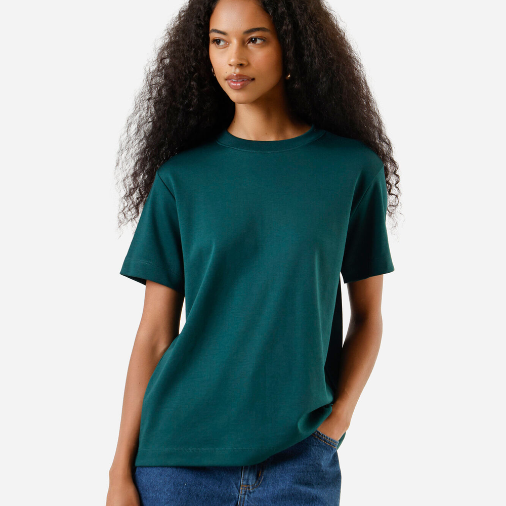 Camiseta básica feminina de algodão peruano verde Camiseta básica feminina de algodão peruano verde