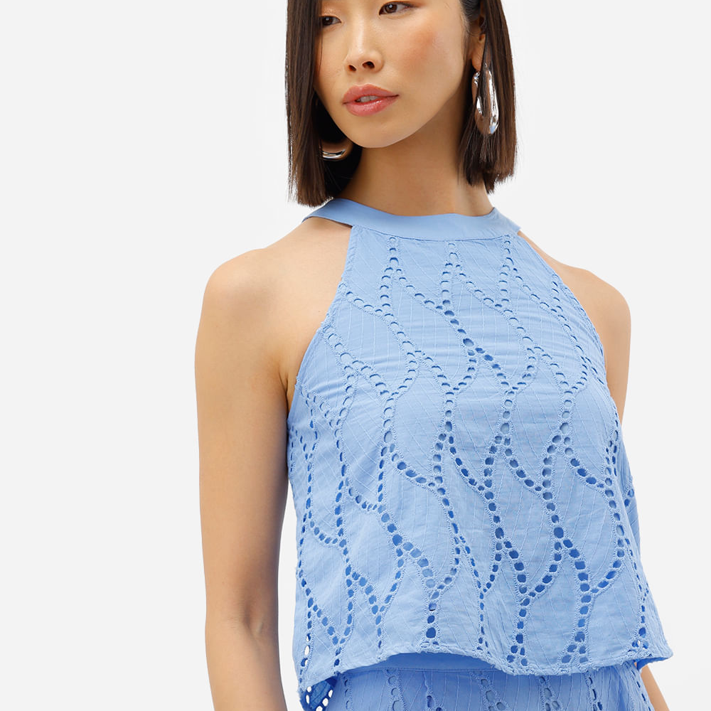 Cropped feminino de laise halterneck folhagem azul Cropped feminino de laise halterneck folhagem azul