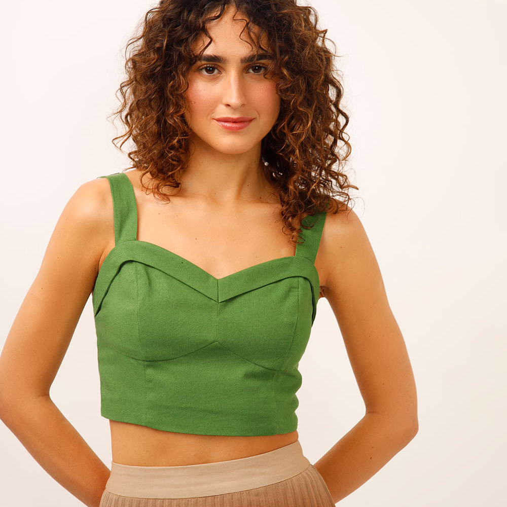 Cropped com linho decote coração verde Cropped com linho decote coração verde