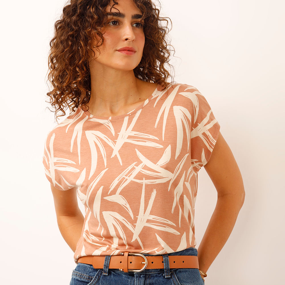 Blusa de viscose folhagens bege Blusa de viscose folhagens bege