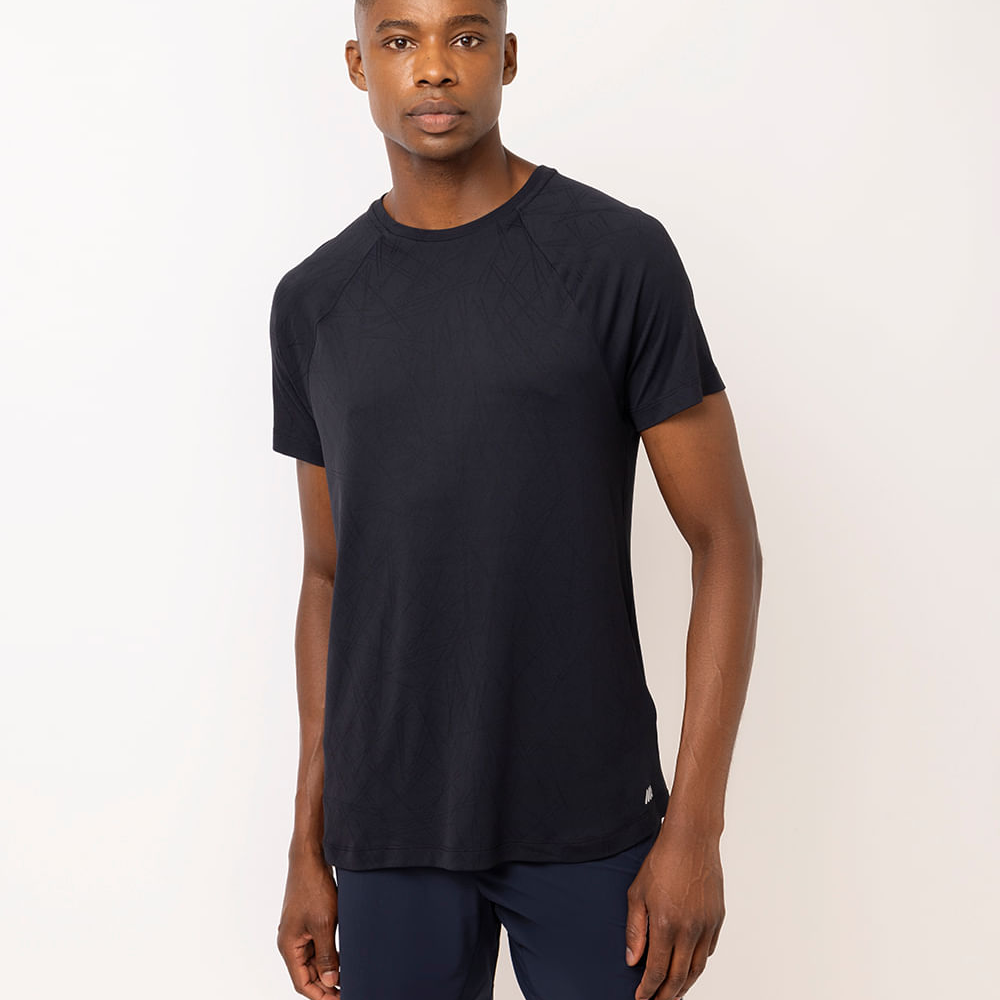 Camiseta esportiva slim masculina texturizada preta Camiseta esportiva slim masculina texturizada preta