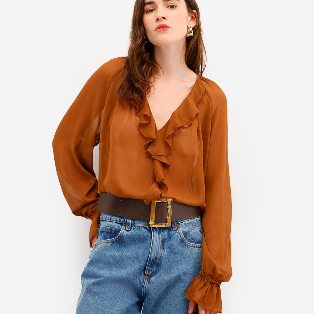 Bata feminina com babados texturizada marrom Bata feminina com babados texturizada marrom