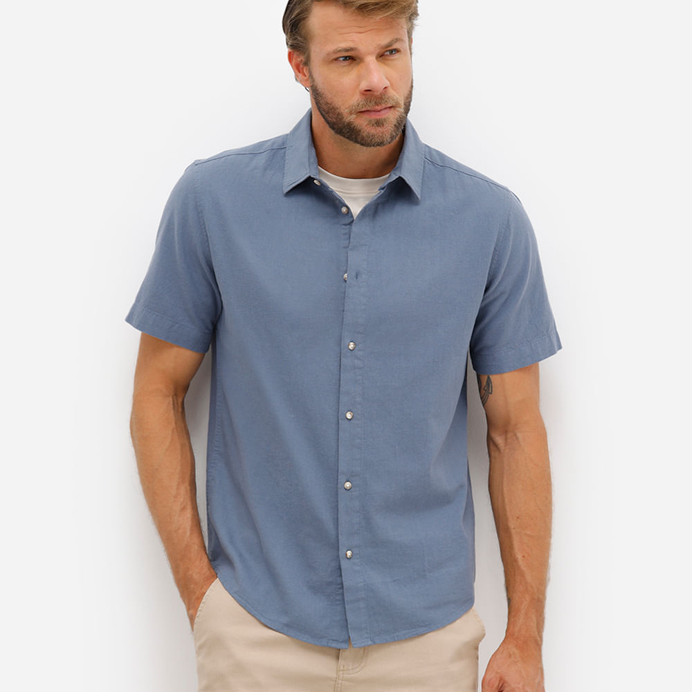 Camisa comfort masculina com linho manga curta azul Camisa comfort masculina com linho manga curta azul