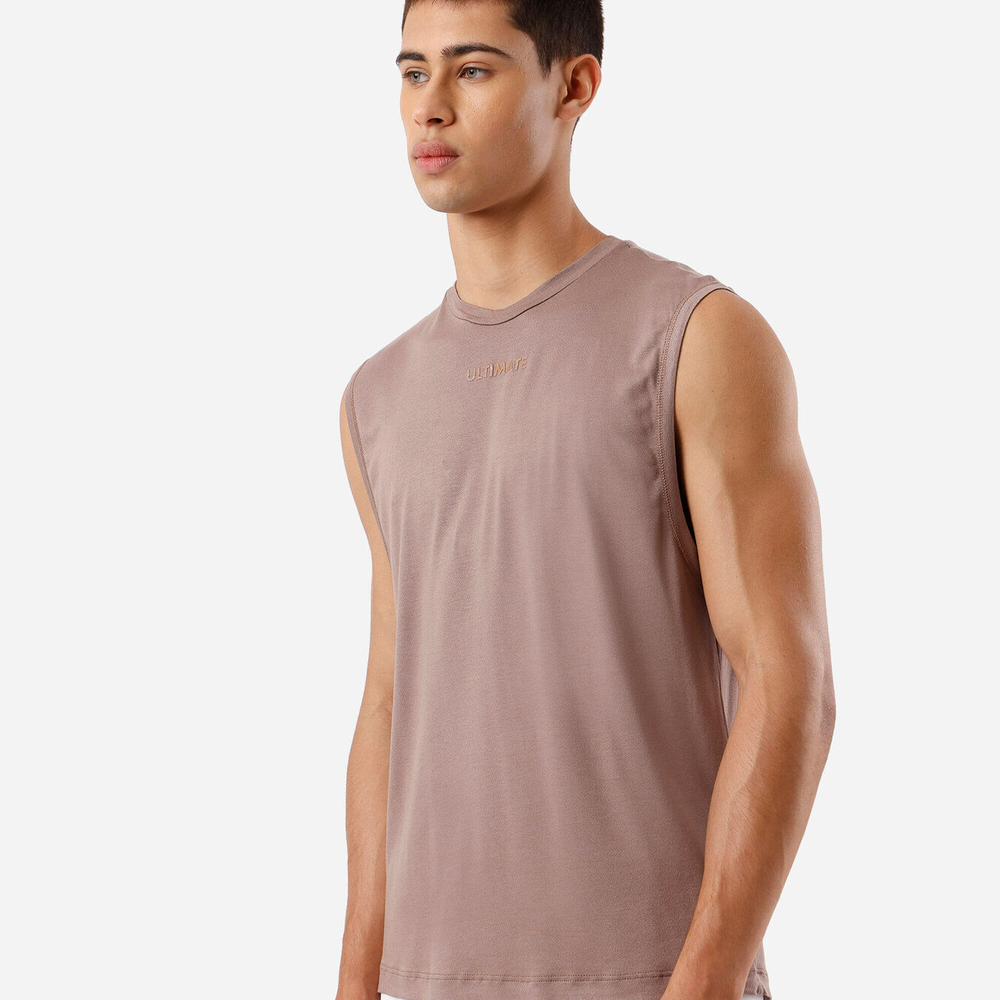 Regata esportiva muscle masculina de viscose marrom Regata esportiva muscle masculina de viscose marrom