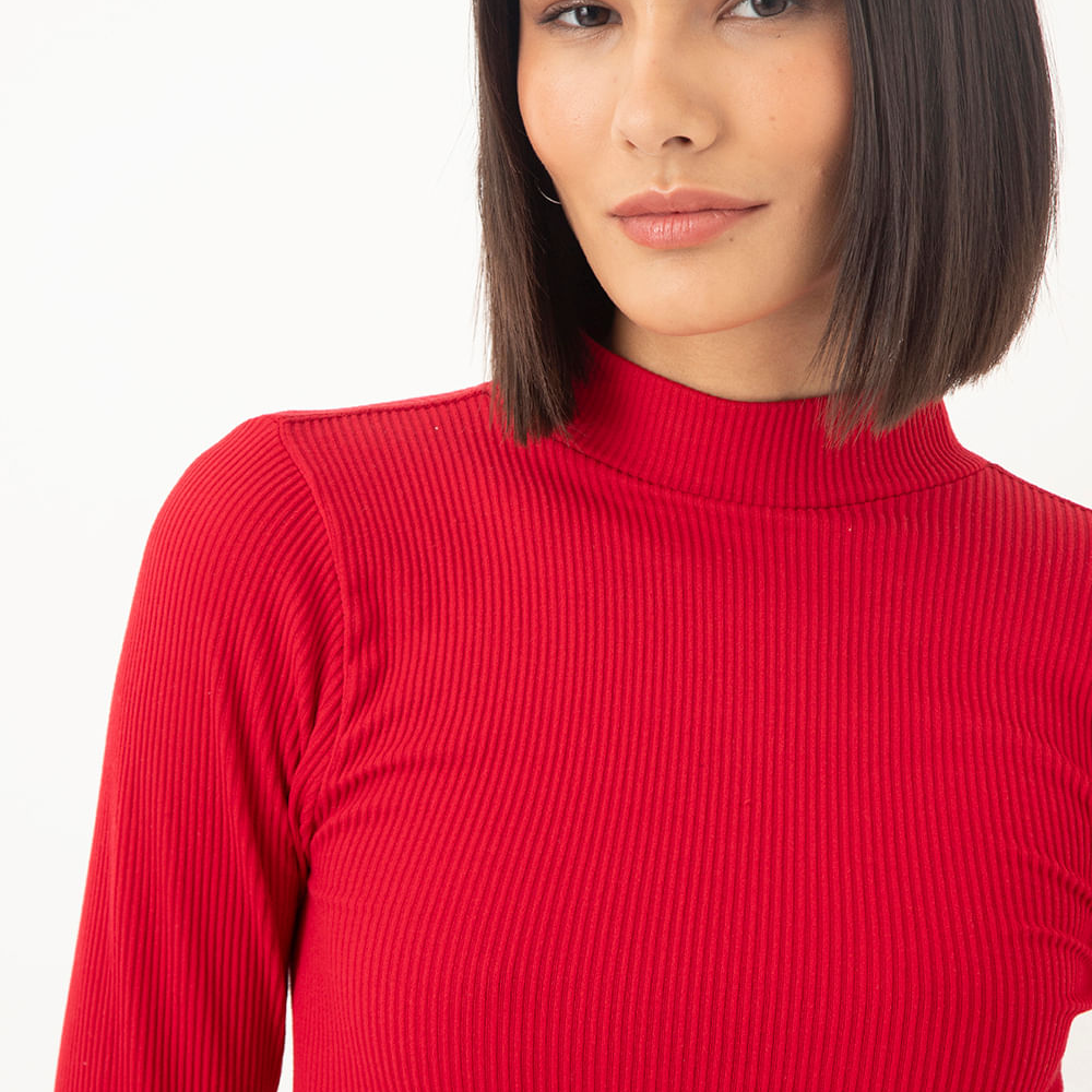 Cropped de poliamida básico canelado gola alta manga longa vermelho Cropped de poliamida básico canelado gola alta manga longa vermelho