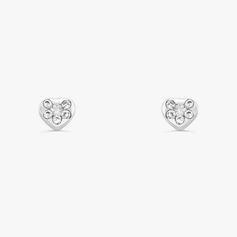 Brinco Infantil Coração com 7 pontos de Diamantes em Ouro Amarelo 18k