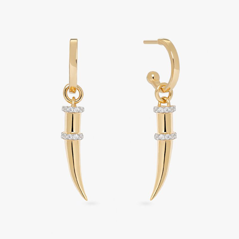 Brinco Dente de Sabre Cravejado em Prata 925 com Banho de Ouro Amarelo 18k Brinco Dente de Sabre Cravejado em Prata 925 com Banho de Ouro Amarelo 18k