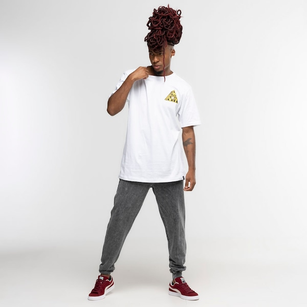 Camiseta Huf Saturday Morning Tt Ss Tee Camiseta Huf Saturday Morning Tt Ss Tee