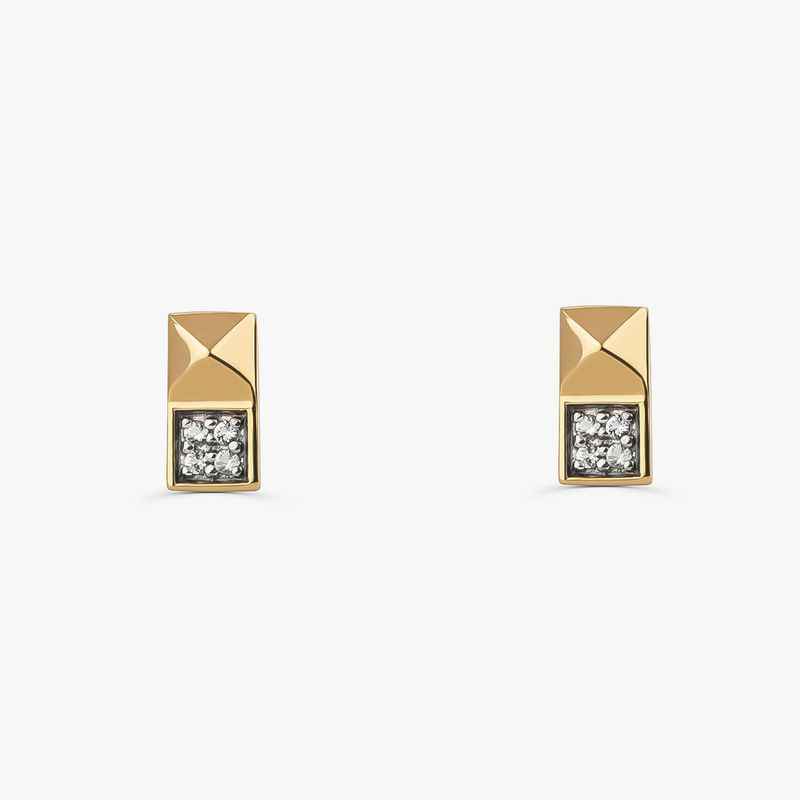 Brinco Spike com Topázio em Prata 925 com Banho de Ouro Amarelo 18k Brinco Spike com Topázio em Prata 925 com Banho de Ouro Amarelo 18k