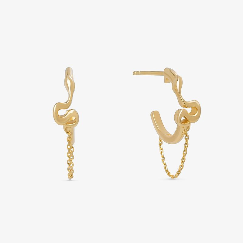 Argola Cobra em Prata 925 com Banho de Ouro Amarelo 18k Argola Cobra em Prata 925 com Banho de Ouro Amarelo 18k