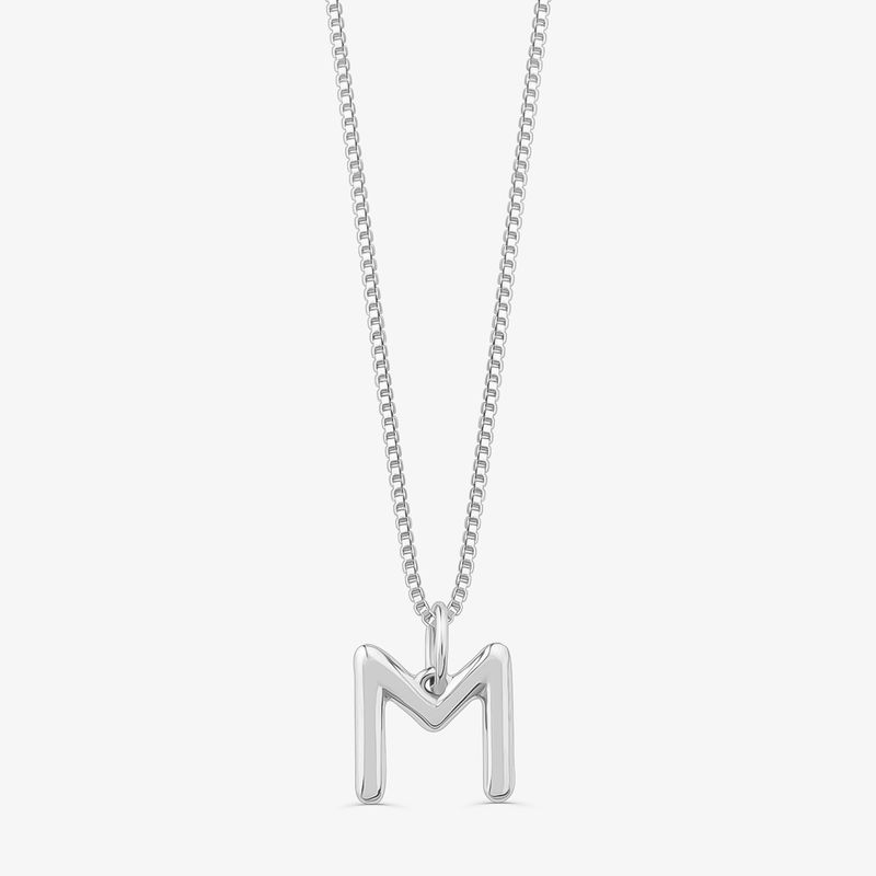 Pingente Letra M em Ouro Branco 18K Pingente Letra M em Ouro Branco 18K