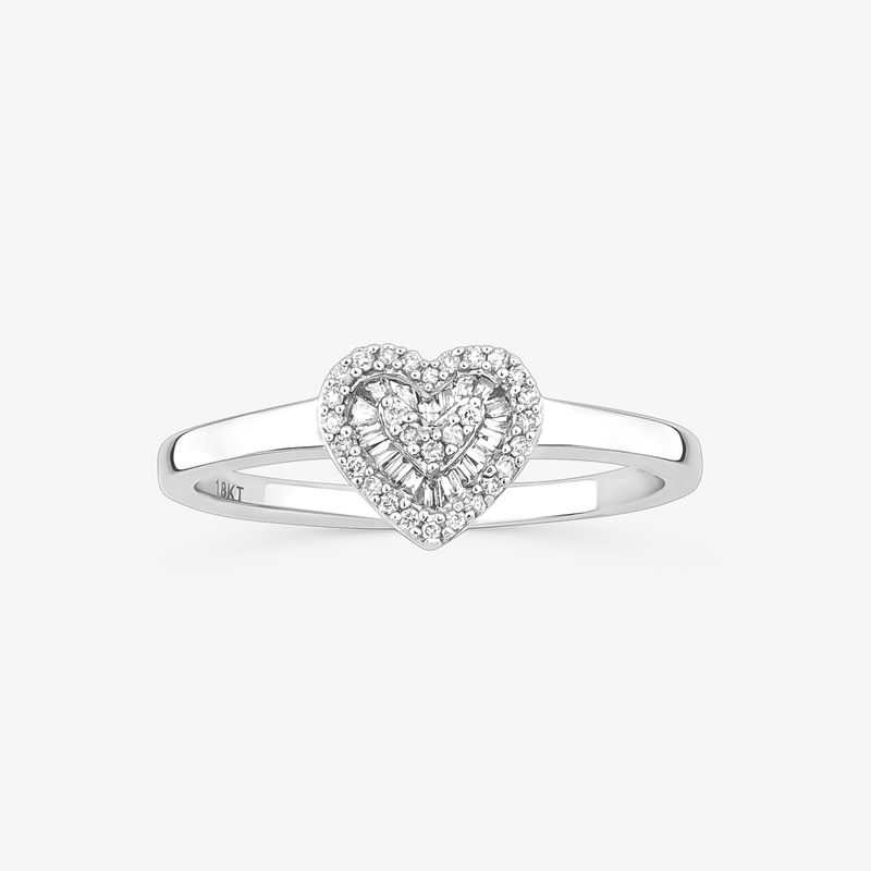 Anel Coração com Diamantes em Ouro Branco 18k Anel Coração com Diamantes em Ouro Branco 18k