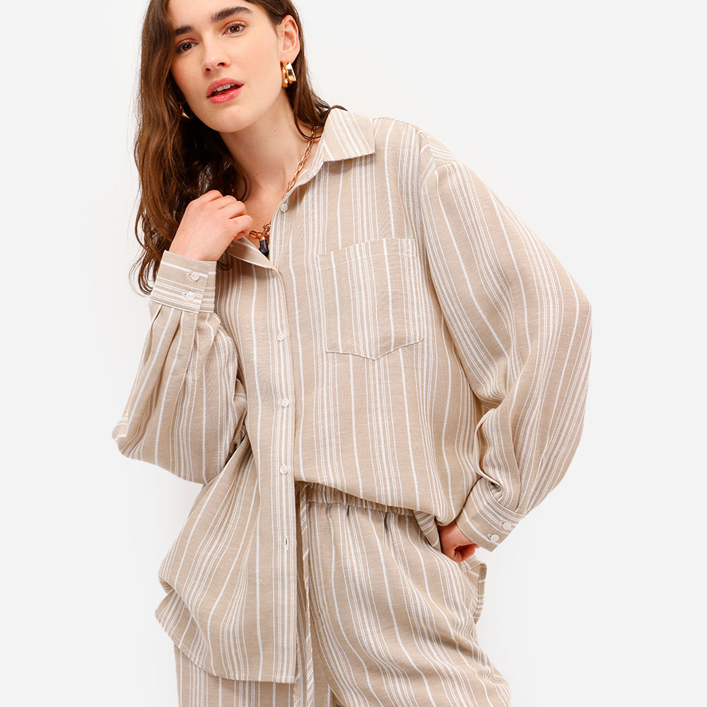 Camisa feminina manga longa listrada bege Camisa feminina manga longa listrada bege