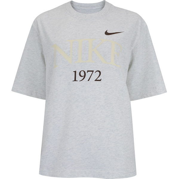 Camiseta Nike Manga Curta Sportwear Classics Camiseta Nike Manga Curta Sportwear Classics