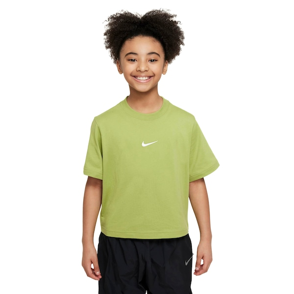 Camiseta Infantil Nike Manga Curta Sportswear Essential SS Broxy Camiseta Infantil Nike Manga Curta Sportswear Essential SS Broxy