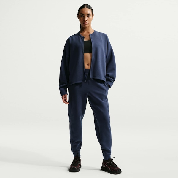 Calça Jogger Dri-FIT Soft 24.7 Nike Feminina Calça Jogger Dri-FIT Soft 24.7 Nike Feminina