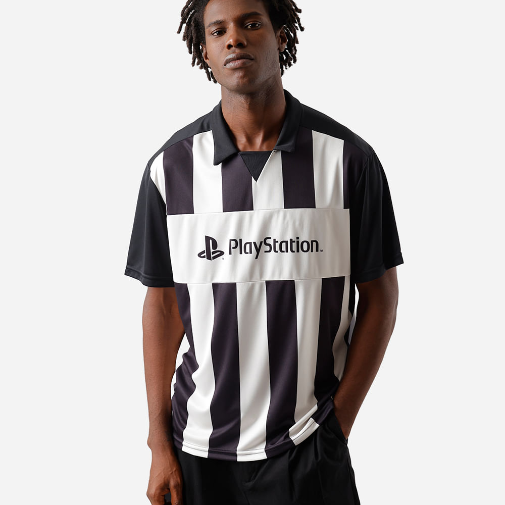 Camiseta oversized masculina com gola playstation listrada preta Camiseta oversized masculina com gola playstation listrada preta