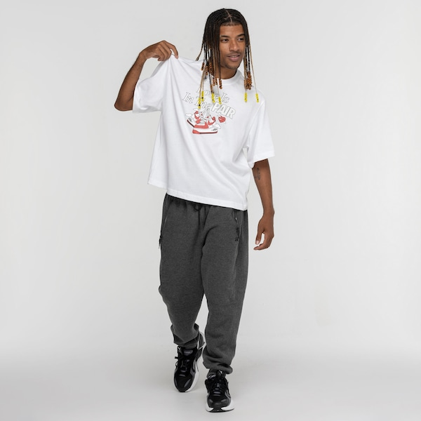 Camiseta Nike Manga Curta Sportswear OC 1 BoxyY Camiseta Nike Manga Curta Sportswear OC 1 BoxyY