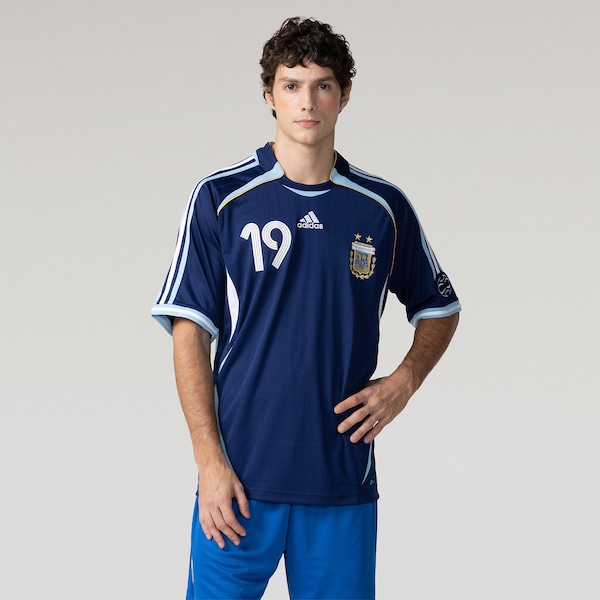 Camisa Argentina II 2006 Messi Torcedor adidas Masculina Camisa Argentina II 2006 Messi Torcedor adidas Masculina