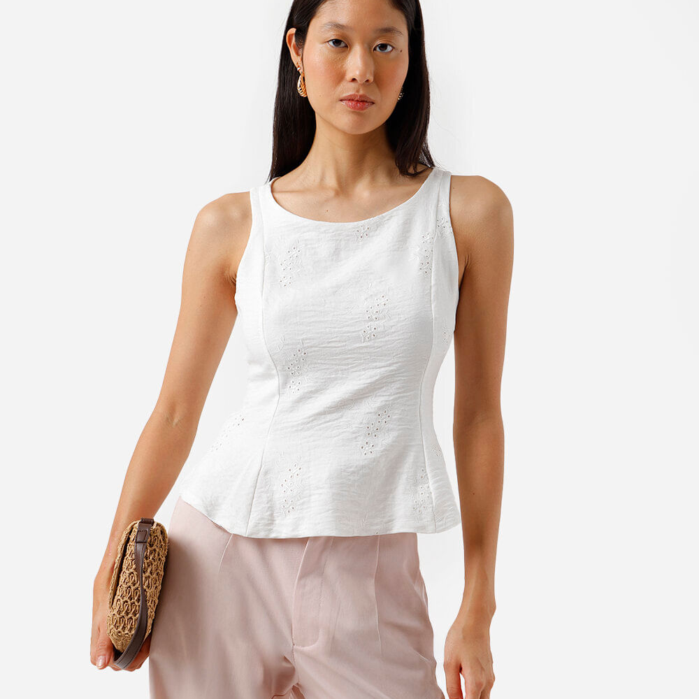 Blusa peplum feminina bordada off white Blusa peplum feminina bordada off white