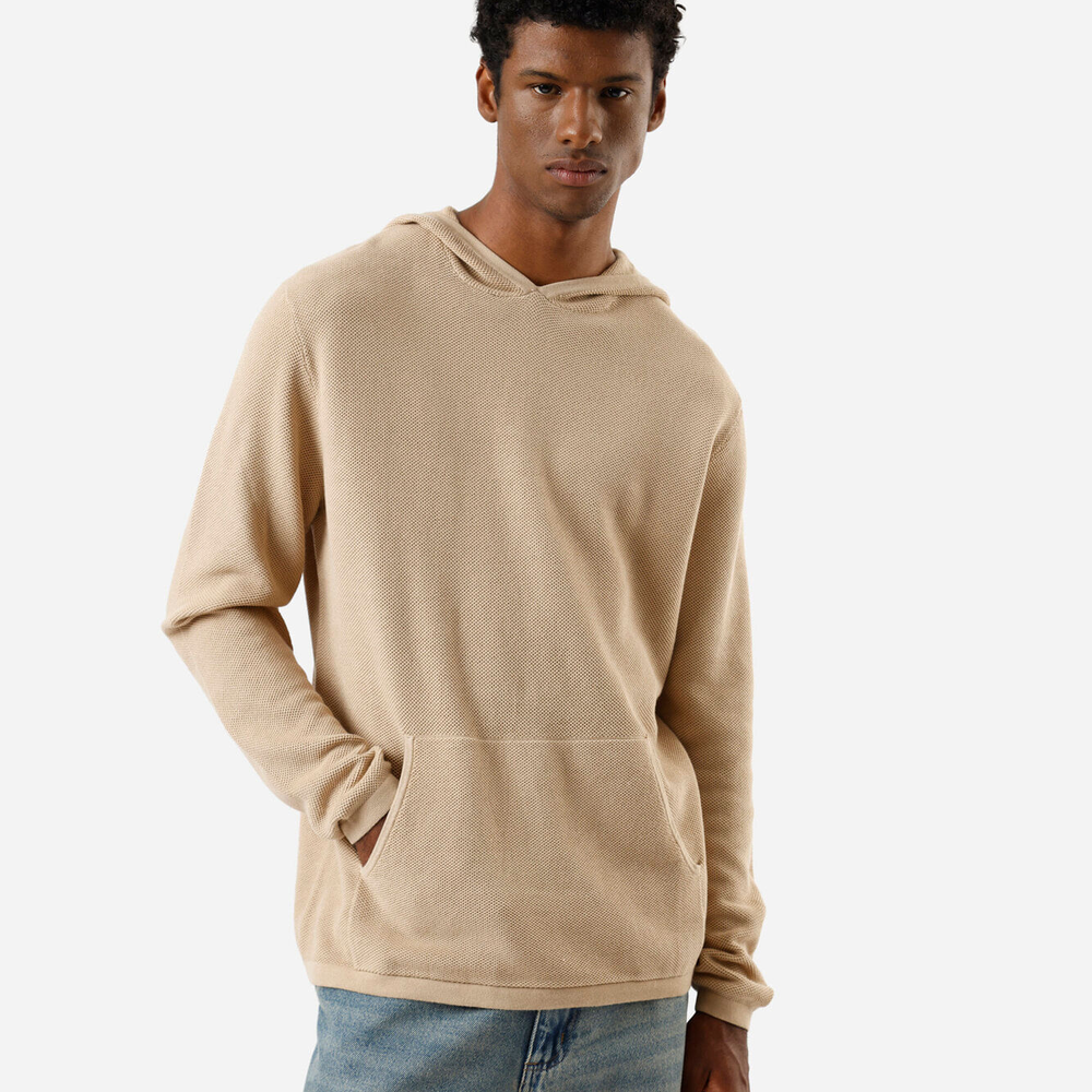Blusão masculino de tricot com capuz e bolso canguru bege Blusão masculino de tricot com capuz e bolso canguru bege