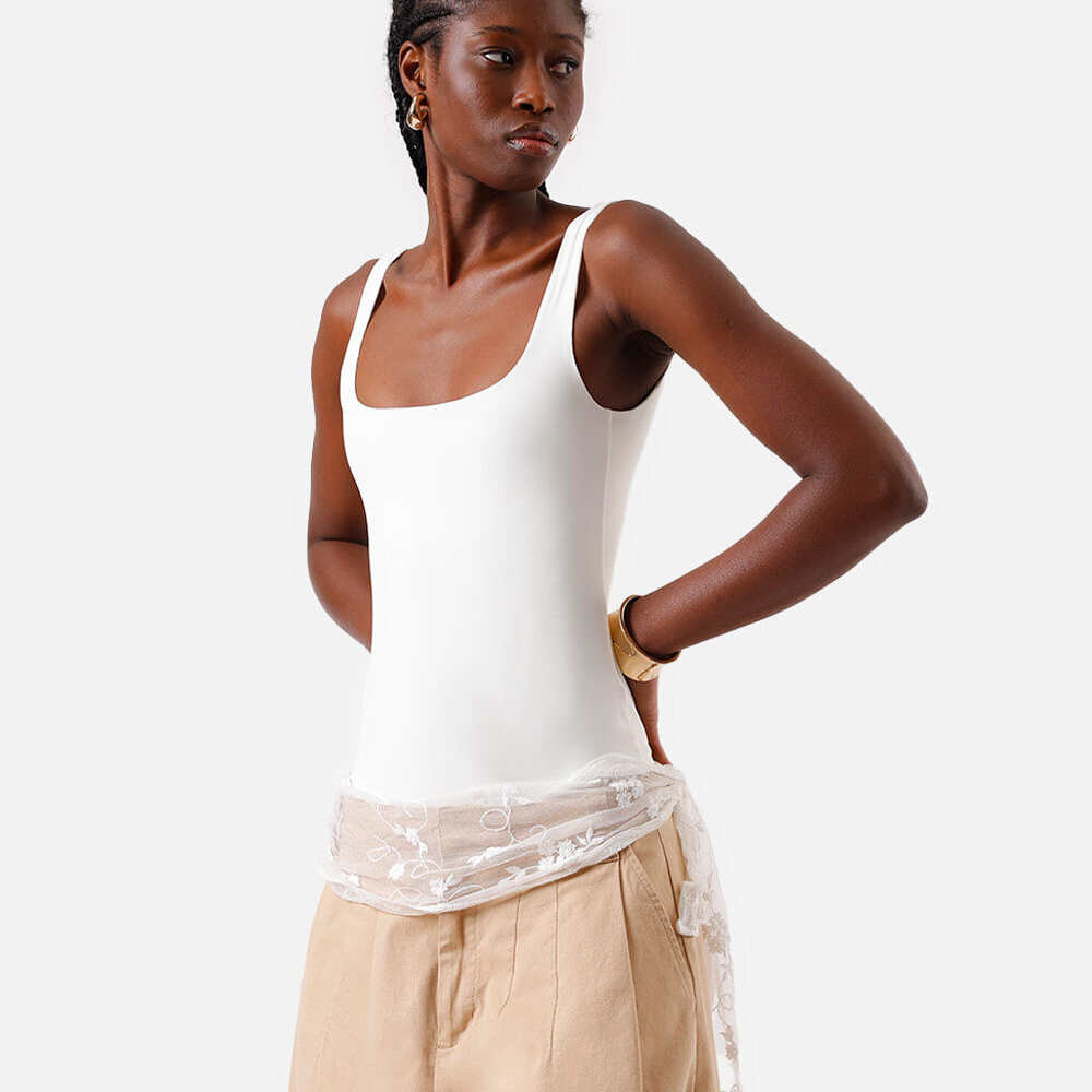 Body feminino de poliamida decote quadrado off white Body feminino de poliamida decote quadrado off white
