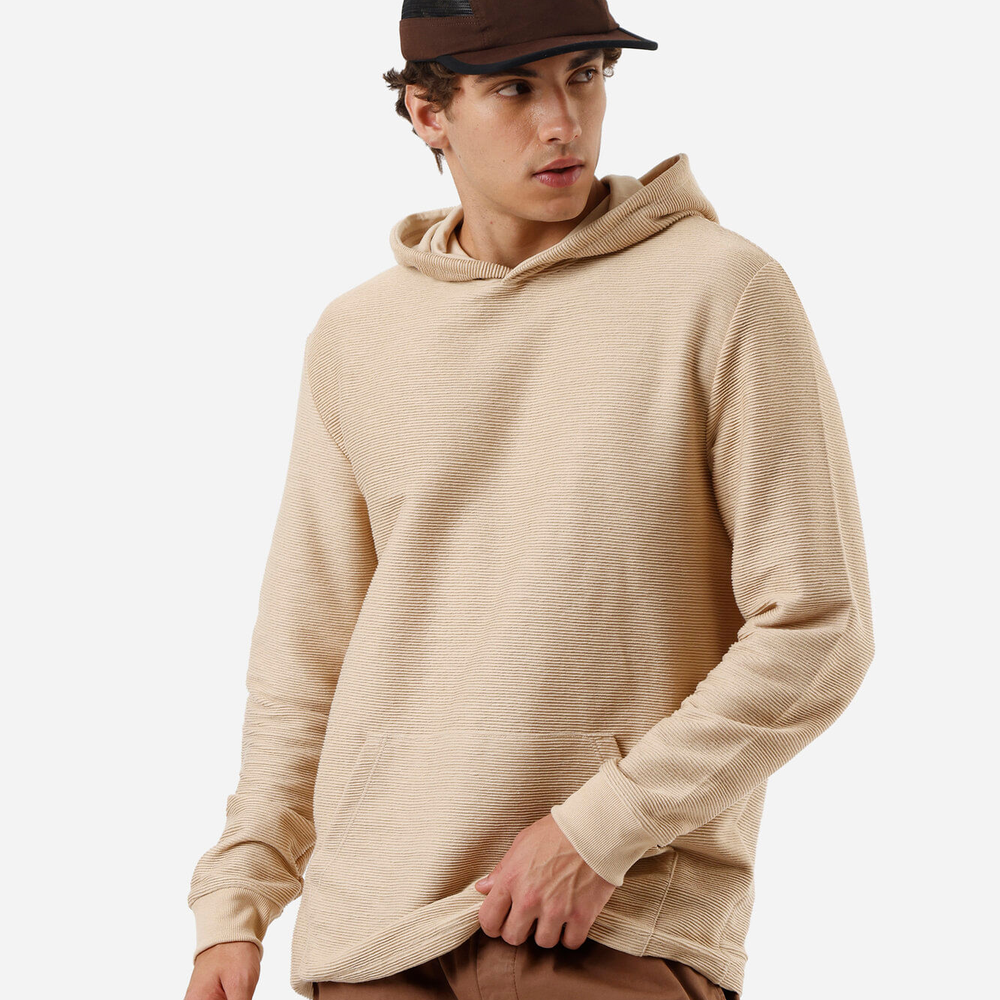 Camiseta masculina manga longa com capuz canelada bege Camiseta masculina manga longa com capuz canelada bege