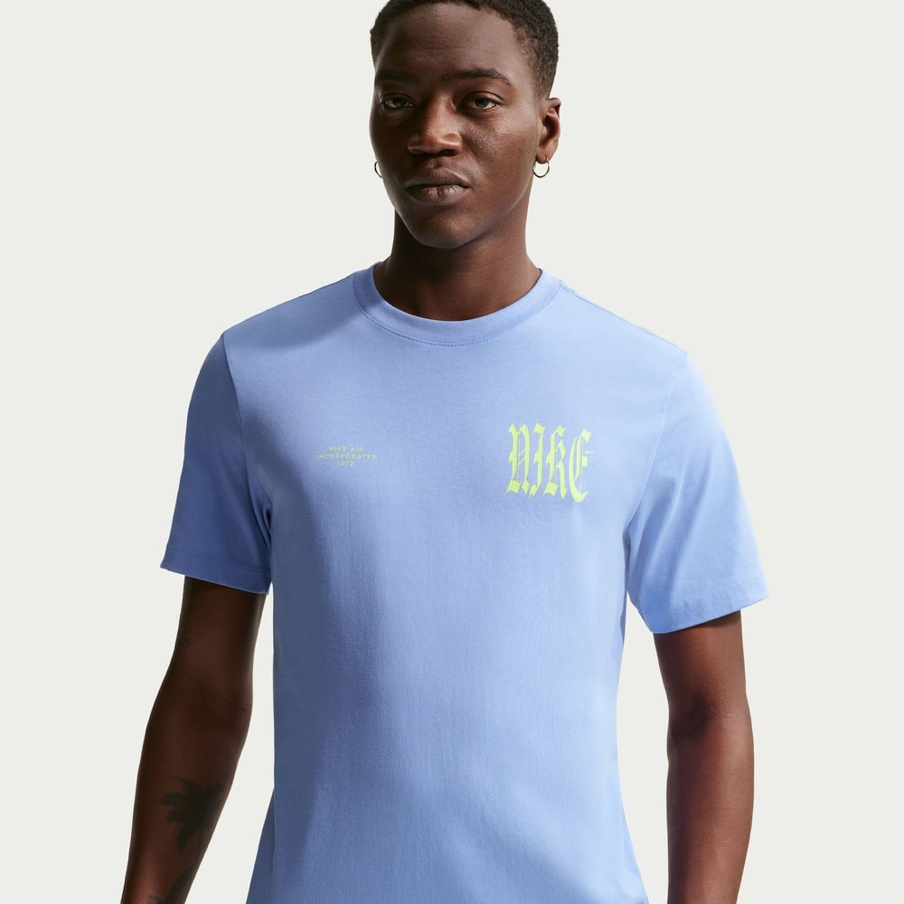 Camiseta Nike Sportswear We Float Unissex Camiseta Nike Sportswear We Float Unissex